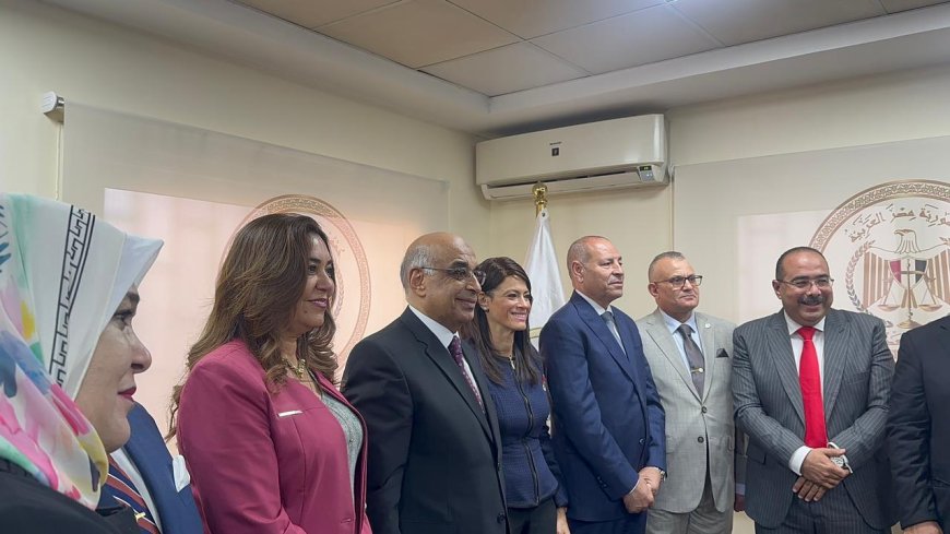 الاهال تشكر " الكومى " حلم النائب محمد الومى وأهل دائرة عين شمس تحول حقيقة افتتاح مأمورية الشهر العقاري والتوثيق بعين شمس
