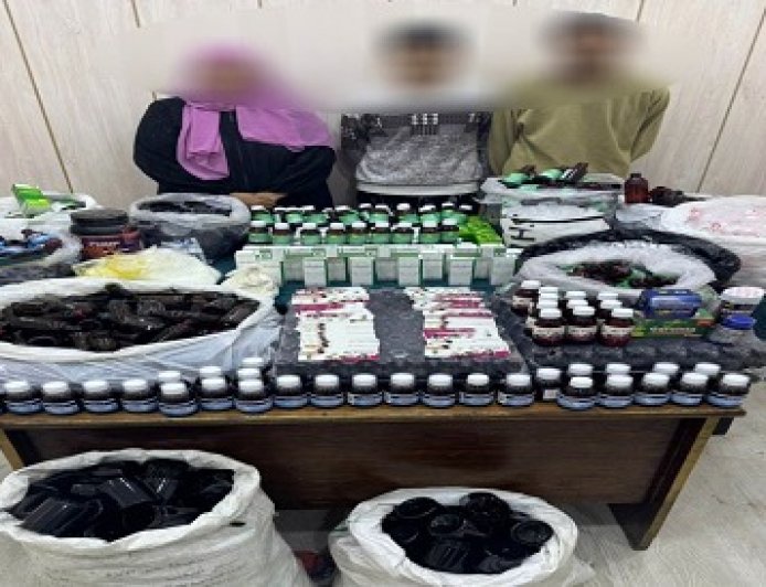 ضبط 3 شخاص بالقاهرة لقامهم بتصنيع الأدية مجهولة المصدر والإتجار فيها