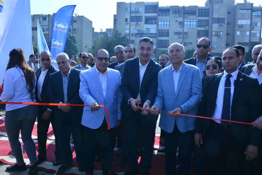الدكتور شريف فاروق وزير اتموين والتجارة اداخلية يفتتح سوق اليوم الواحد بمدينة نصر بالإنابة ع دولة رئيس مجلس اوزراء