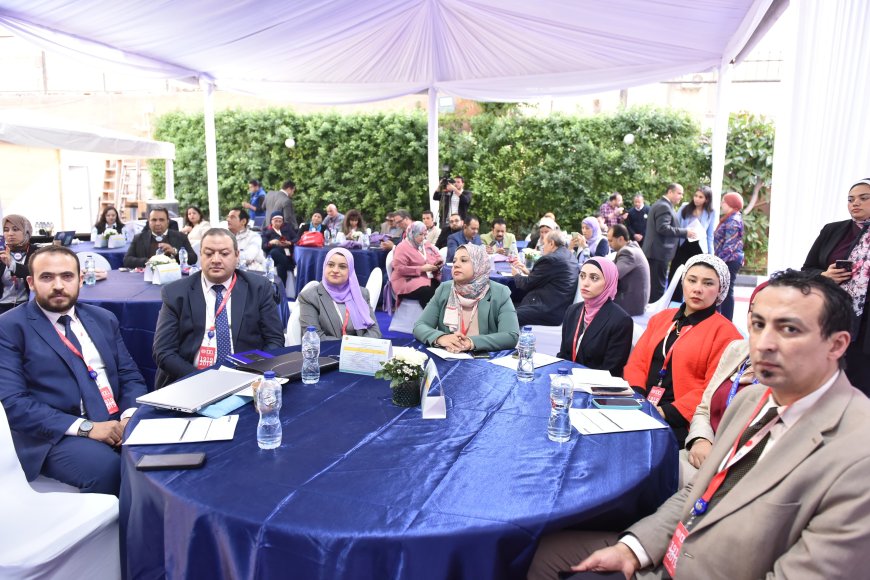 وير العمل في مؤتمر صحفي نظمته "العم الدولية " بالقاهرة :انضمام وزارة العمل إلى التحالف لعالمي للعدالة ااجتماعية" يتطابق مع أهداف "المبادات الرئاسية"