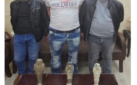 ضبط 3 أشاص بالقاهرة وبحوتهم تماثيل "مقلد" يستخدمونها فى النصب والإحتيال على المواطنين والإستيلاء على أموالهم