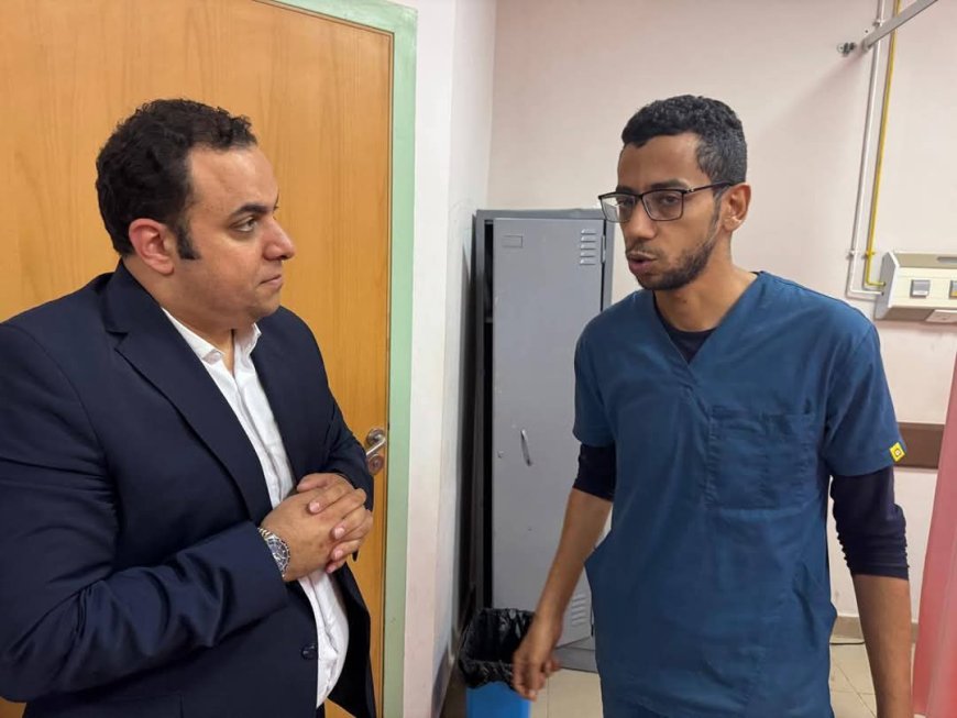 " الدكتور أحمد رزق "  بمرور مفاجئ على مستشفى بلطيم التخصصي للتأكد من حسن سير العمل وتلقي المرضى الرعاية الطبية الكاملة