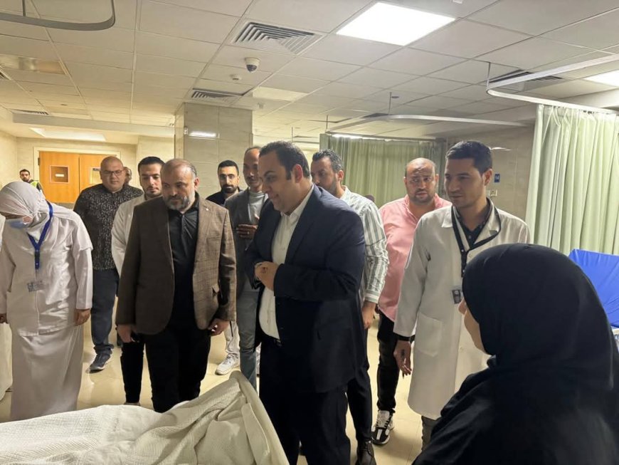 " الدكتور أحمد رزق "  بمرور مفاجئ على مستشفى قلين التخصصي للتأكد من حسن سير العمل وتلقي المرضى الرعاية الطبية الكاملة