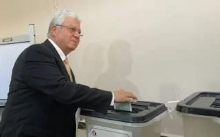 وزير التعليم العالي يدلي بصوته فى انتخابات مجلس الشيوخ بالتجمع الخامس