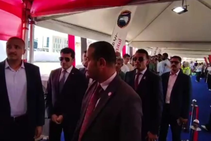 الدكتور اشرف صبحي وزير الشباب والرياضة بالشروق القاهرة يدلى بصوته انتخابات مجلس الشيوخ ٢٠٢٥