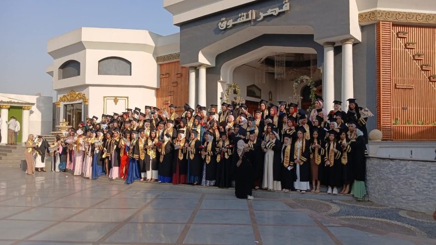 أسرة عمل الجريدة تشارك فرحه حفل تخرج الأستاذة فرح رضا كريمه الأستاذ الدكتور رضا ابراهيم استشاري الصدر