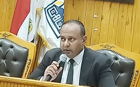 " ممدوح مكى " يستعد بفريق الإتصال السياسى تربيه والتعليم بالعاصمه .  إنتخابات مجلس النواب 2025م