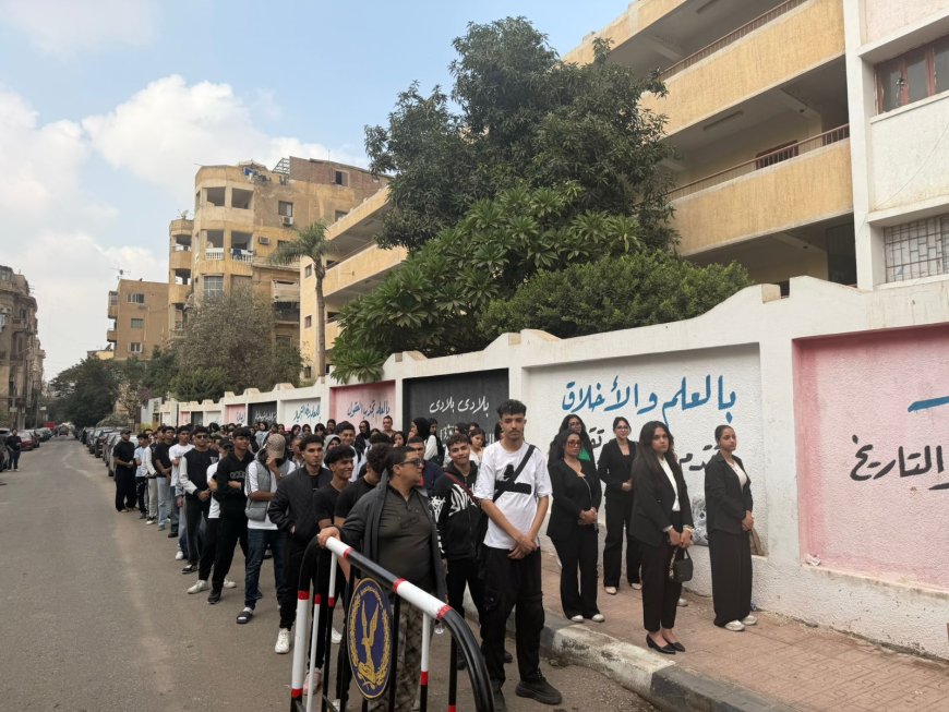 إقبال كبير على التصويت بلجان انتخابات مجلس النواب بالقاهرة| صور