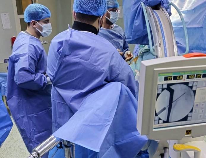 تدخل جراحي عاجل ينقذ مريض فشل كلوي من مضاعفات كسر أعلى الفخذ بمستشفى وادي النطرون التخصصي