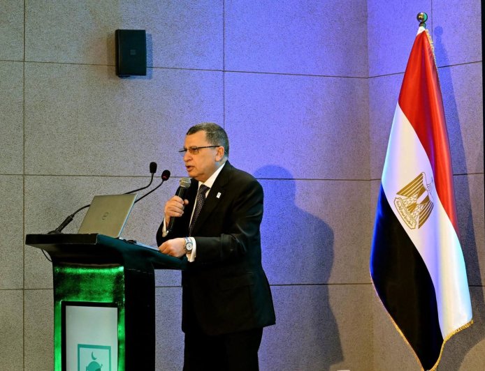الدكتورة آية هشام الصادق… نموذج مشرف للإنسانية والاحتراف في العلاج الطبيعي