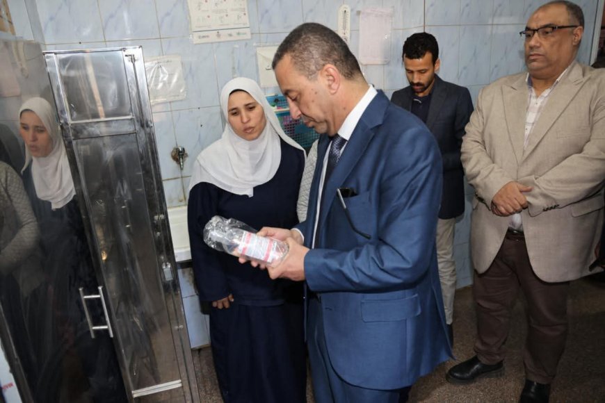 في أولى جولاته الميدانية.. محافظ المنوفية يفاجئ مستشفى بركة السبع المركزي ويحيل 17 من المتغيبين للتحقيق