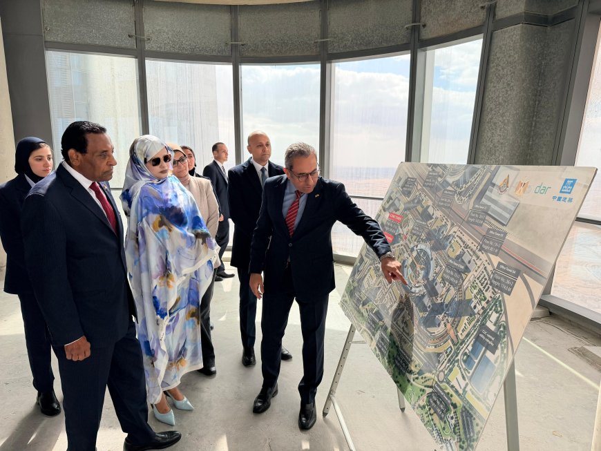 كامل إدريس: نتطلع للاستفادة من التجربة المصرية في إنشاء المدن الجديدة