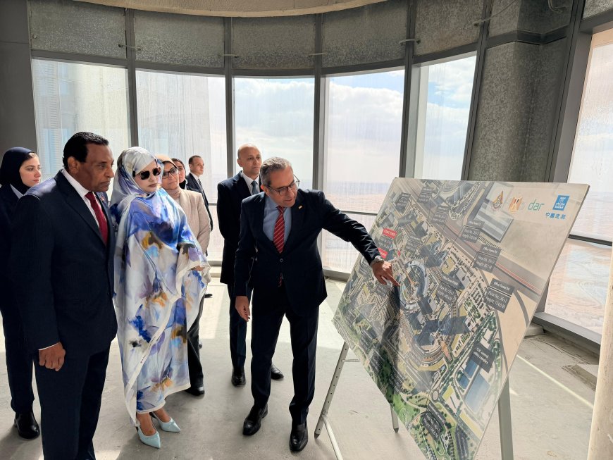 كامل إدريس: نتطلع للاستفادة من التجربة المصرية في إنشاء المدن الجديدة