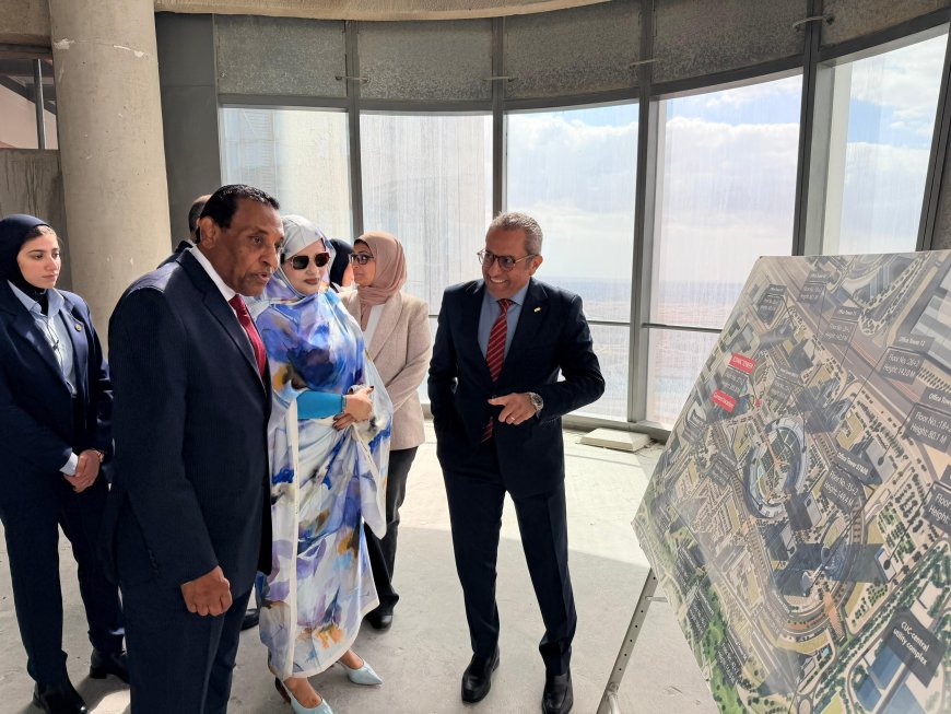 كامل إدريس: نتطلع للاستفادة من التجربة المصرية في إنشاء المدن الجديدة