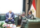 وزير الصحة يستقبل محافظ مطروح لمتابعة الاستعدادات لإدراج المحافظة ضمن منظومة التأمين الصحي الشامل بالمرحلة الثانية