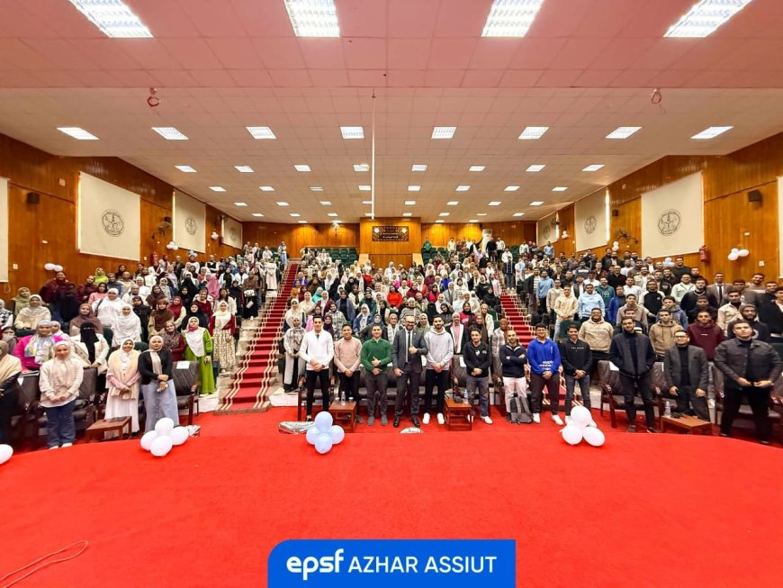 خطوة على الطريق: مؤتمر سنوي يقود طلاب الصيدلة نحو مستقبل مهني أكثر إشراقًا