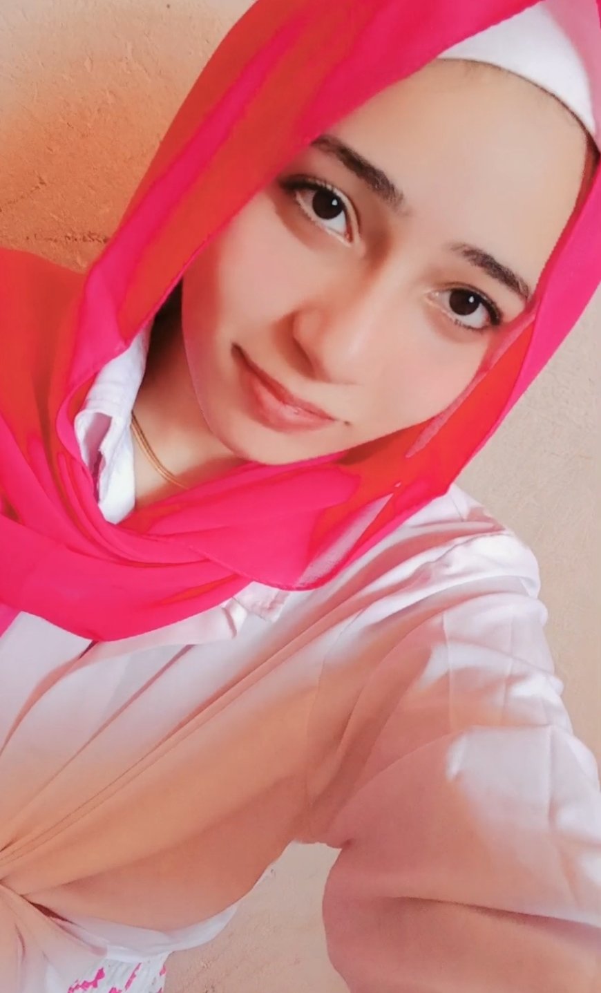 نجاح جديد يُضاف لسجل التميز.. الطالبة ريتاج وائل سعيد الأولى على الصف الأول الثانوي