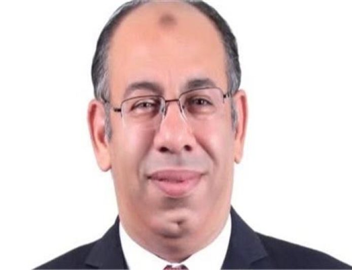 سعيد زينهم لــ"قناة القاهرة ": ما حدث في مجال الاسكان والطرق بعد 30 يونيو هو معجزة بكل المقاييس 