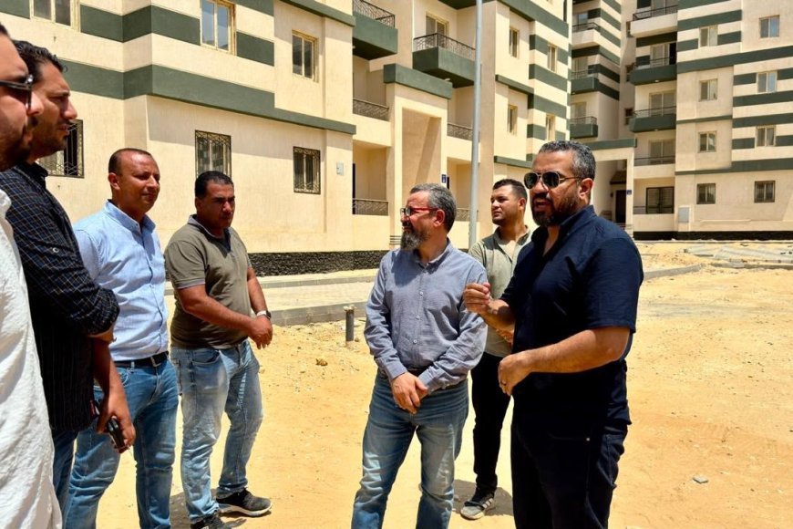 رئيس جهاز العبور الجديدة يتابع أعمال الطرق والكهرباء والإتصالات بعمارات المبادرة الرئاسية سكن كل المصريين