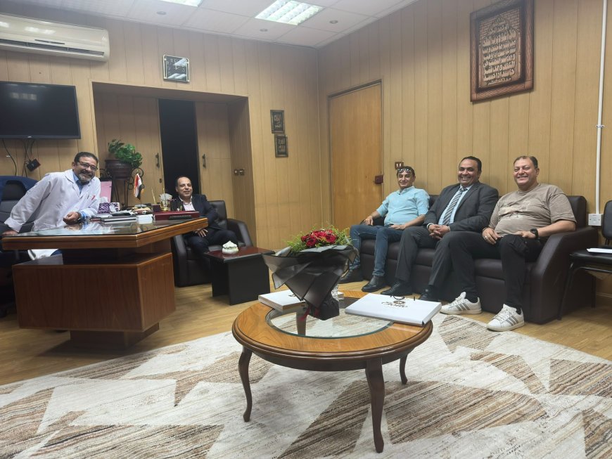 قيادات الطب والعمل العام تهنئ الأستاذ الدكتور أحمد السيد العايدي بتوليه قيادة مستشفى الساحل التعليمي