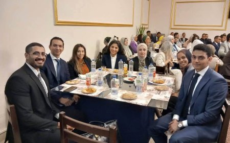 حقوق عين شمس تستقبل العام الدراسي ببحث آفاق تدشين فرع كلية القانون الأهلية وتكريم عدد من أعضاء هيئة التدريس المتميزين